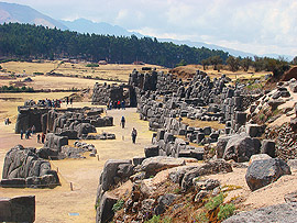 Sacsayhuaman, incká pevnost nad Cuzcem