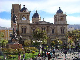 katedrála na námstí Pedro Murillo