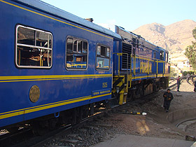 Backpacker train spolenosti Perurail